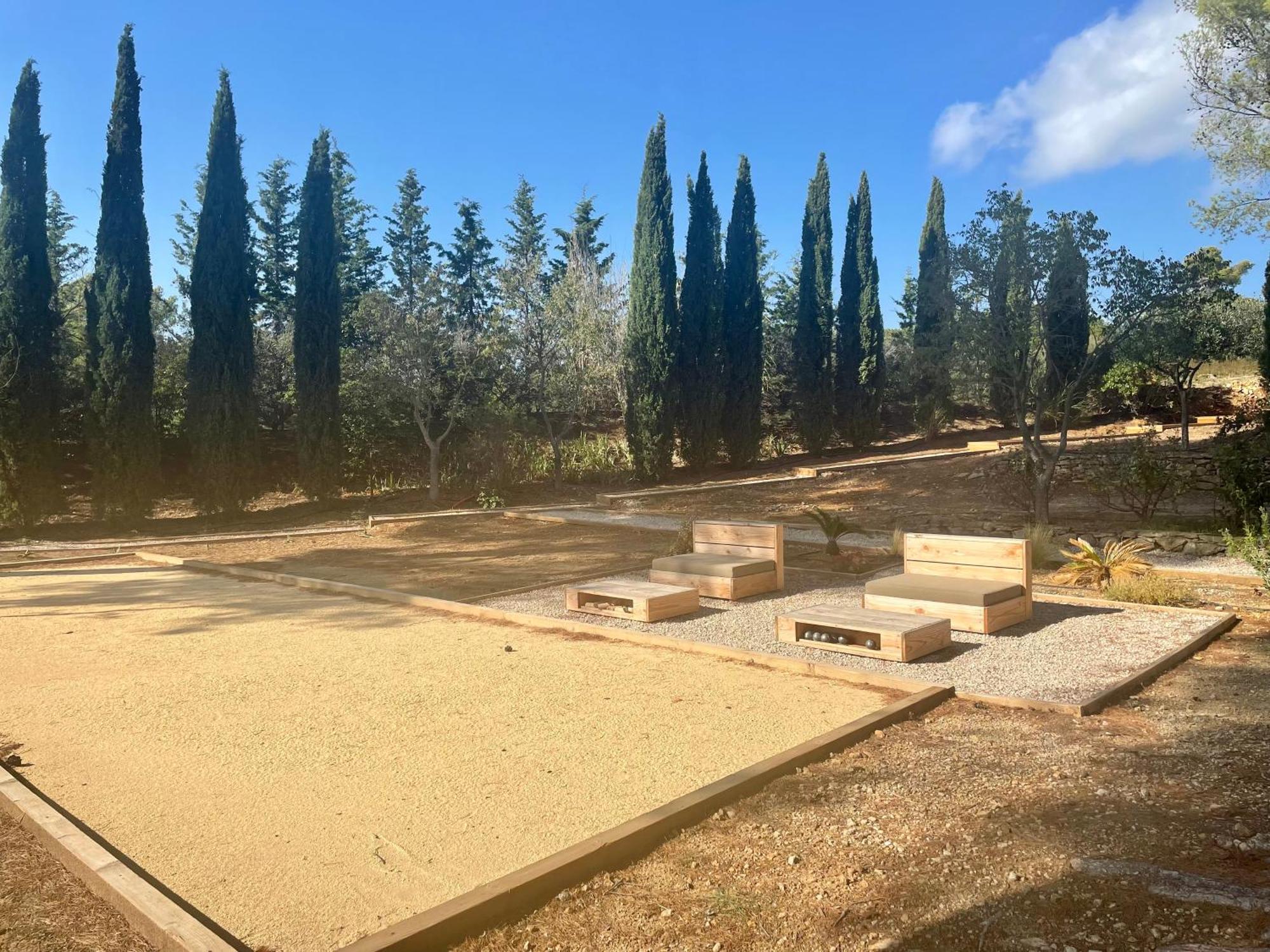 לינה וארוחת בוקר לה באסט Le Cigalon מראה חיצוני תמונה